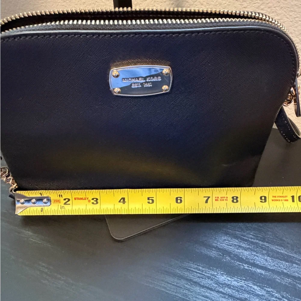 🔥SALE🔥Michael Kors Black and Gold Crossbody Bag